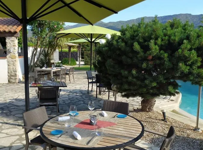 オーベルジュ　デュ　ルーア ホテル アルジェレス・シュル・メール