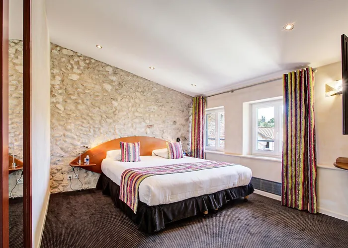 オーベルジュ　デュ　ルーア ホテル