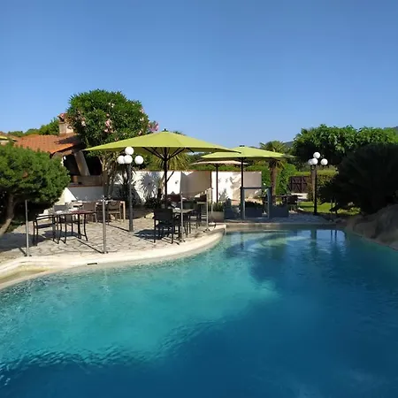 Du Roua Hotel 4*