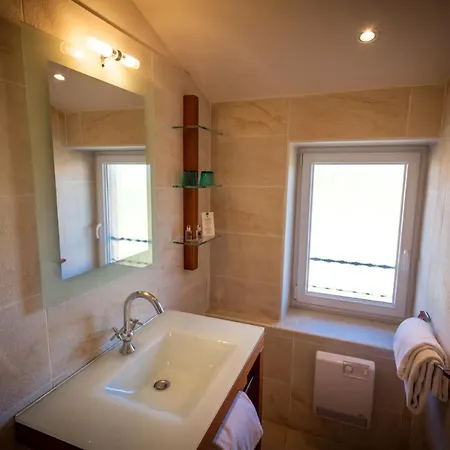 オーベルジュ　デュ　ルーア アルジェレス・シュル・メール